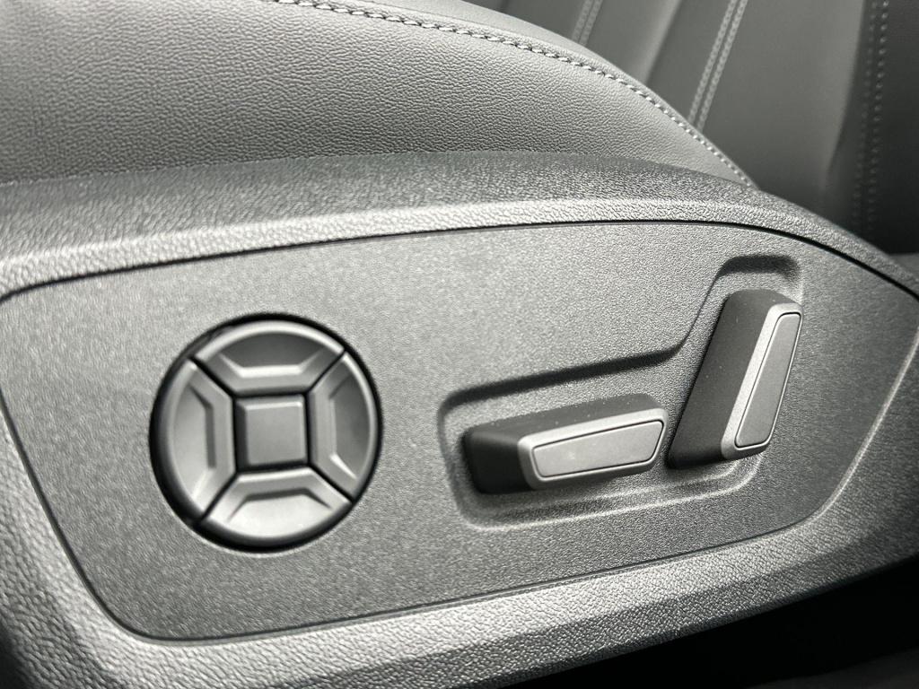 Audi A5 avant s edition e-hybrid 220 kw / 299 pk avant 7 versn.