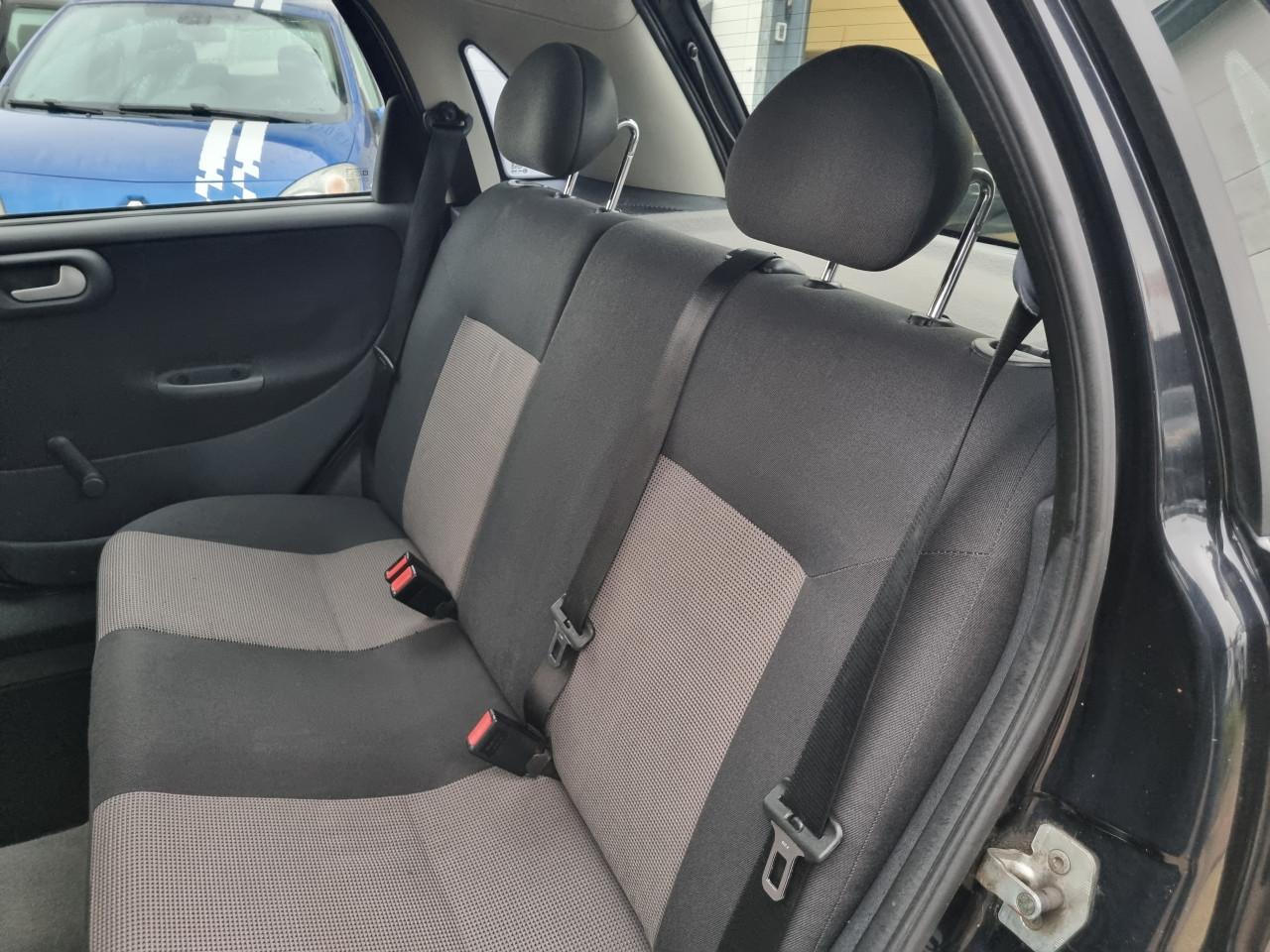 Opel Corsa 1.4-16V Maxx