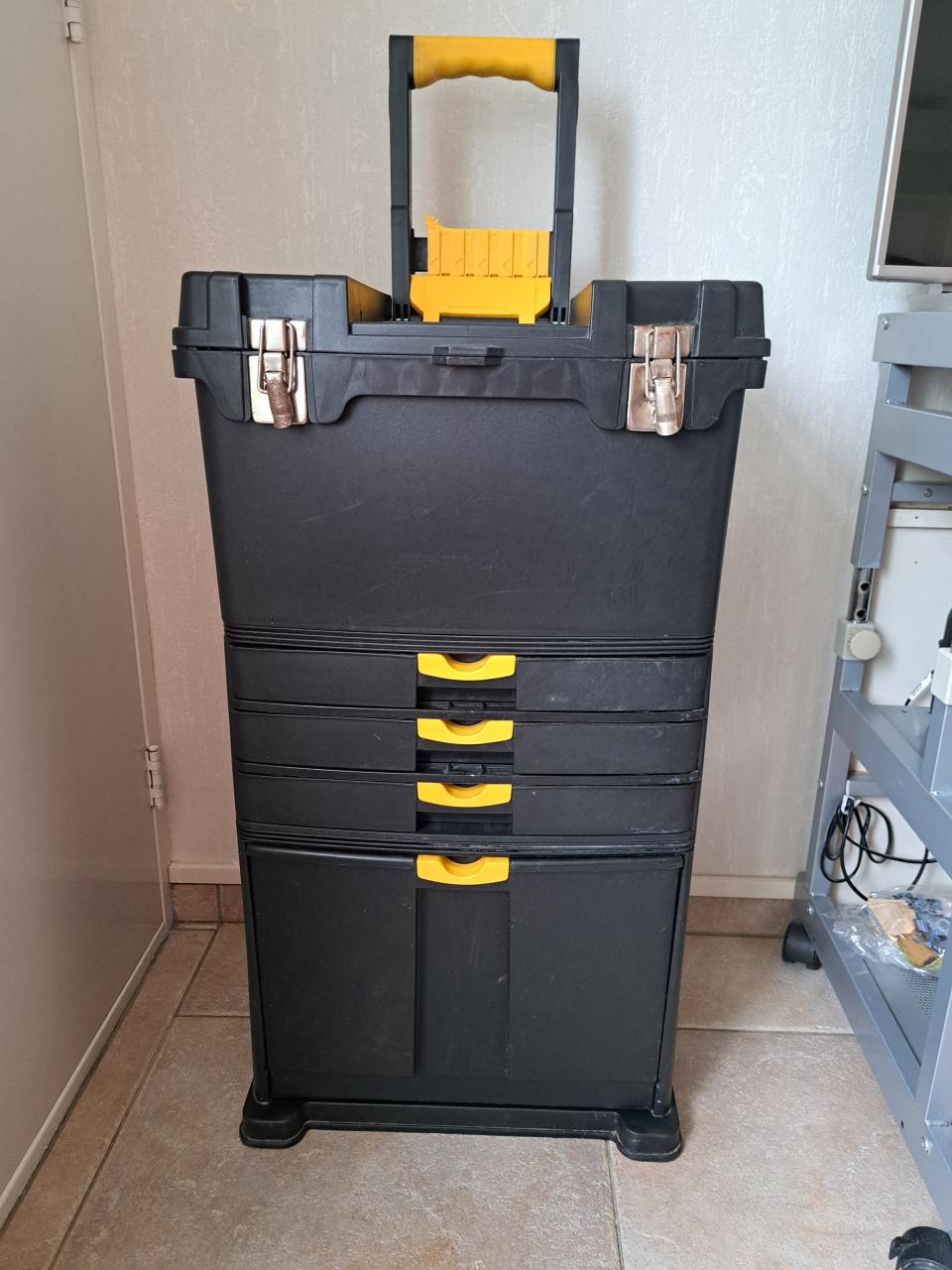 Geraadschaps trolley