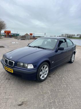 Bmw 316 (1.9) met 156500 km! automaat!