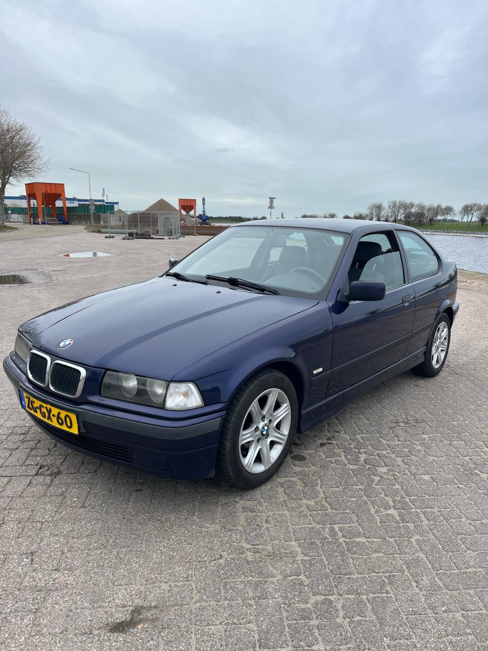 Bmw 316 (1.9) met 156500 km! automaat!
