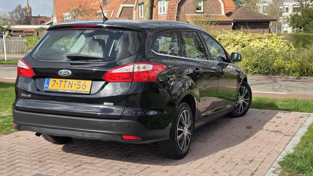 Focus 1.6  TDCI ( Diesel ) uit 2013 | Zeer nette staat | Airco | Navigatie