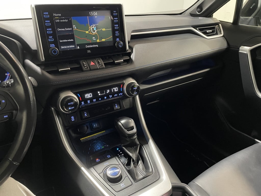 Toyota Rav4 2.5 hybrid awd bi-tone | innovation-pakket | panodak |