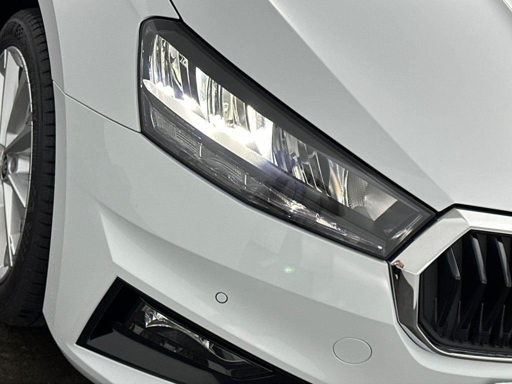 Skoda Fabia business edition 1.0 tsi 70 kw / 95 pk hatchback 5