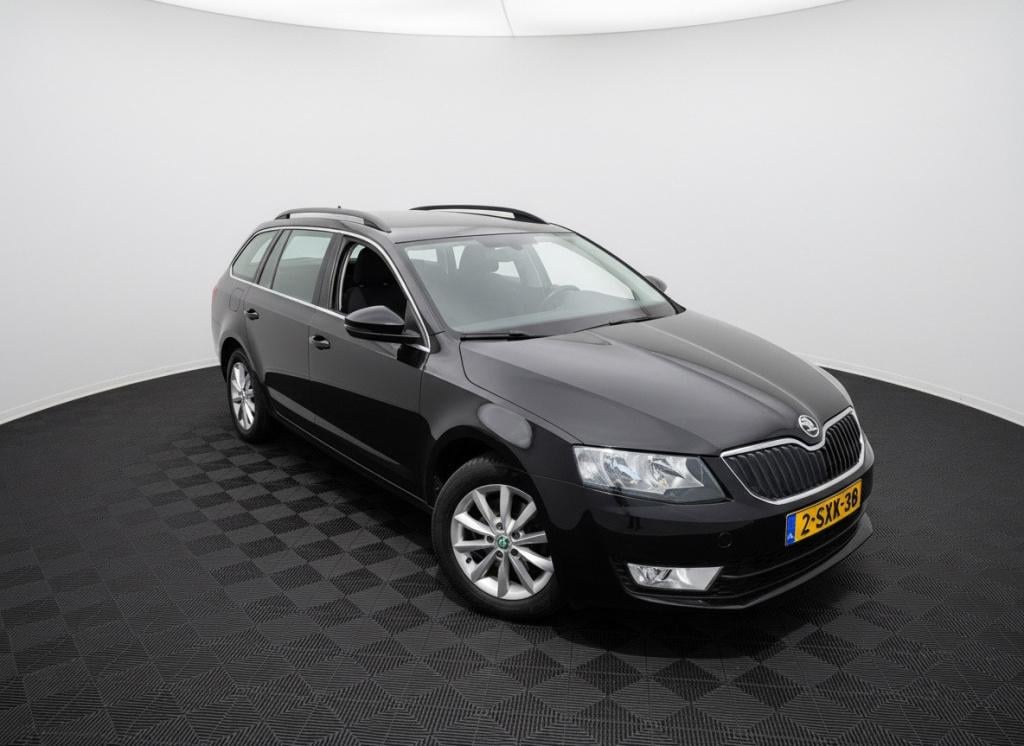 Skoda Octavia combi 1.4 tsi greentech ambition businessline automaat