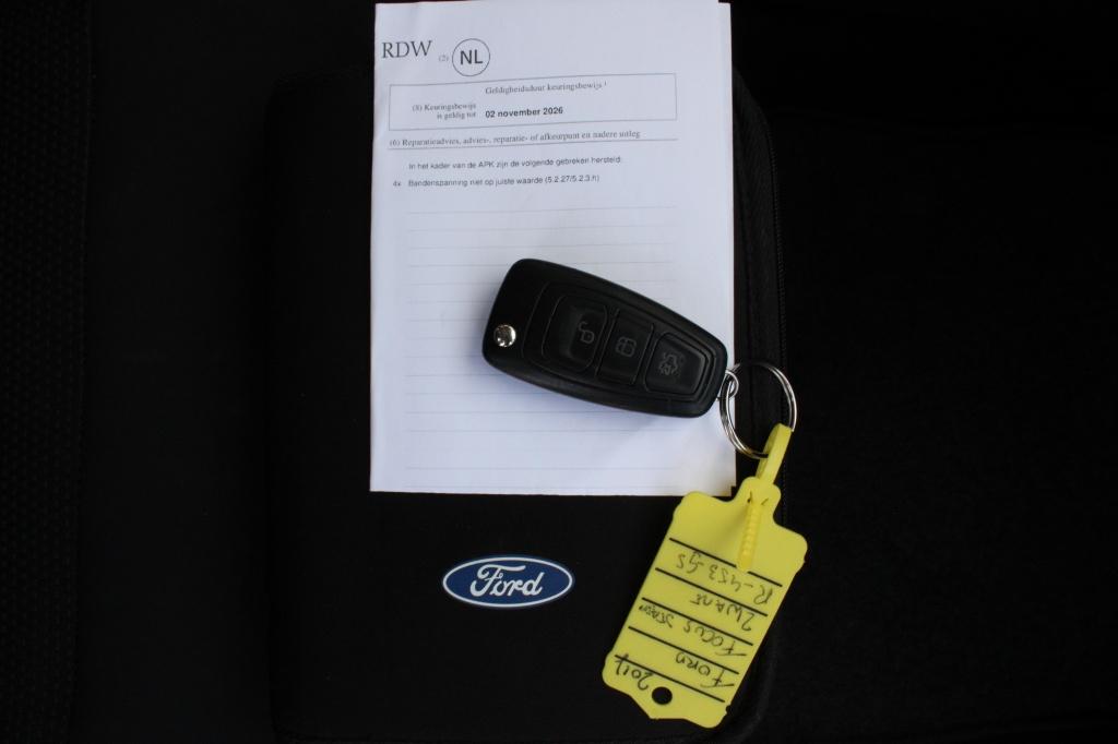 Ford Focus wagon 1.0 titanium