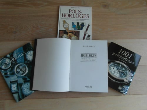 4 Horloge boeken