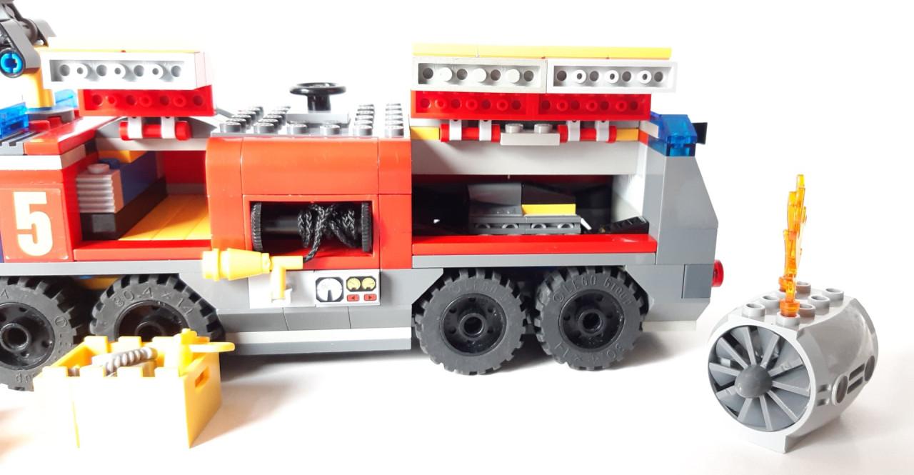 LEGO City 60061: Luchthaven Brandweerwagen