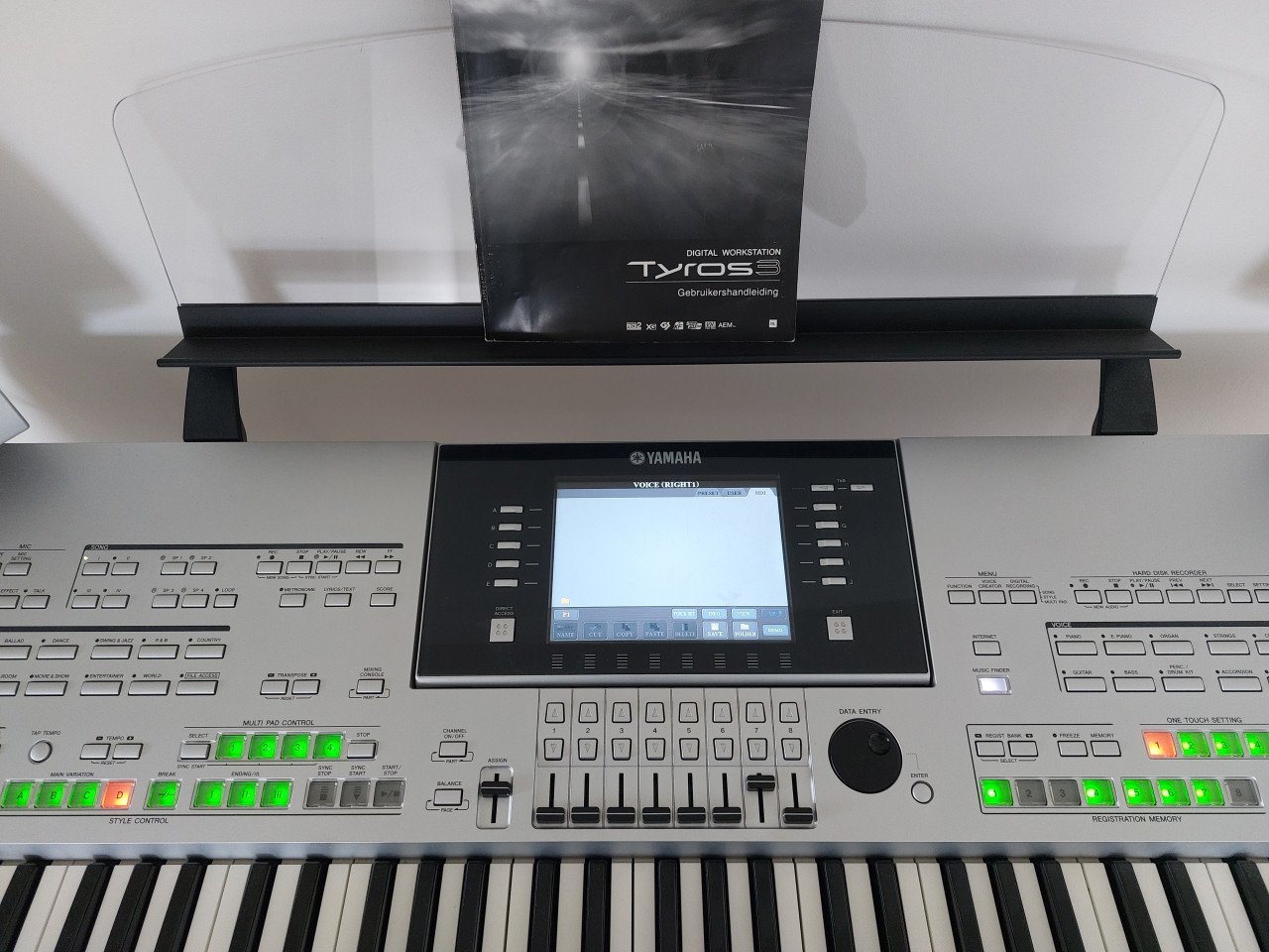Keyboard Yamaha Tyros 3