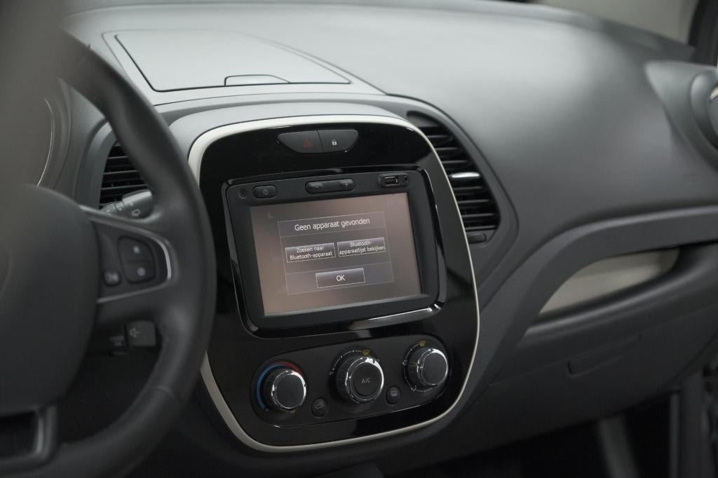 Renault Captur tce 90 bose | trekhaak | camera | navigatie | parkeersensore