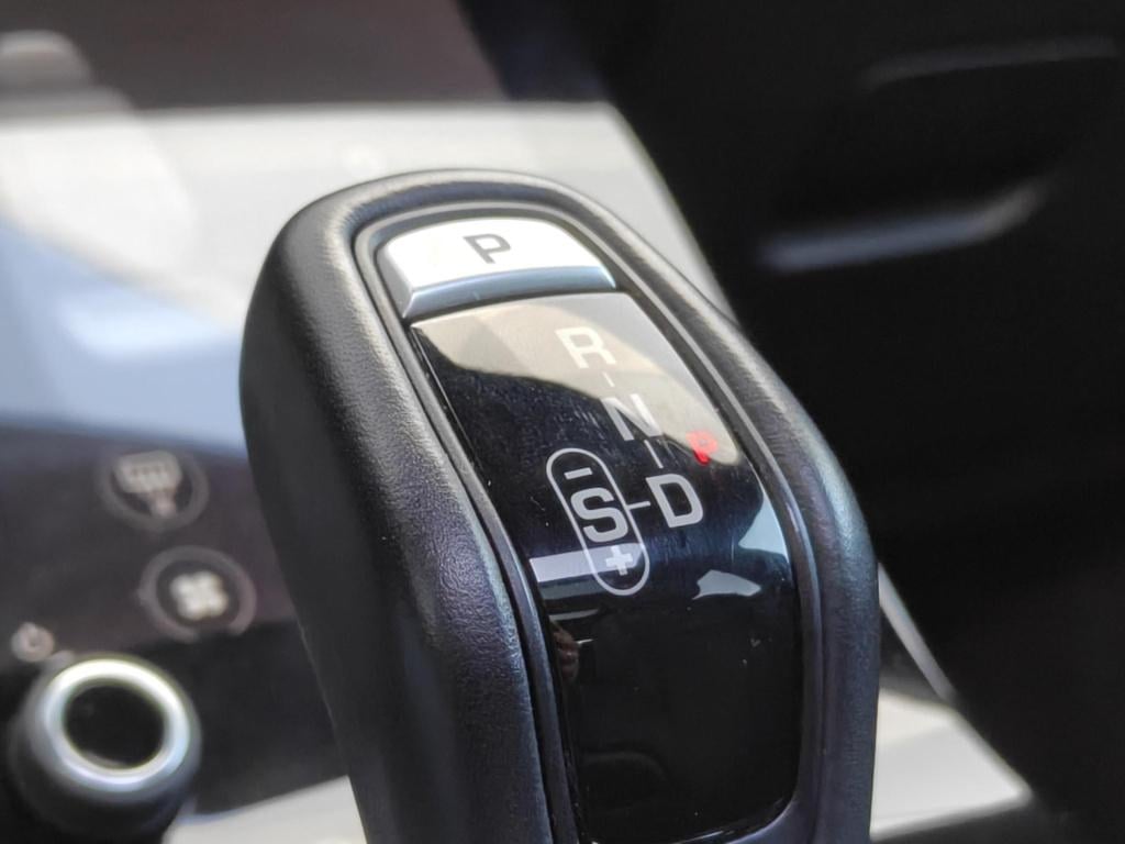 Land Rover Range Rover 1.5 p300e awd r-dynamic se