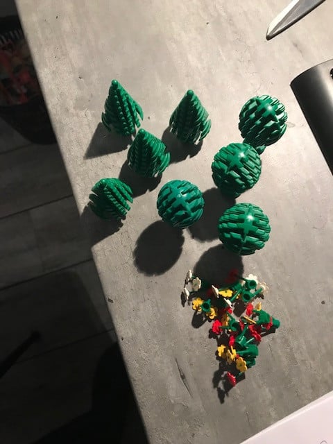 Lego  bomen en verkeerborden