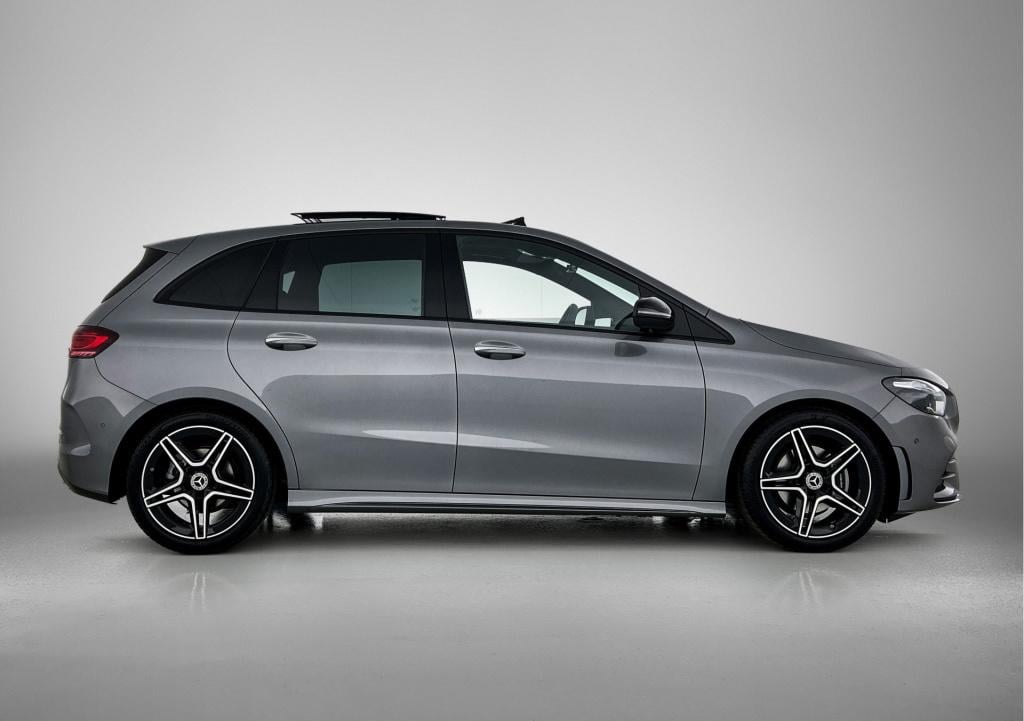 Mercedes-Benz B-Klasse 180 business solution amg | nightpakket | smartphone