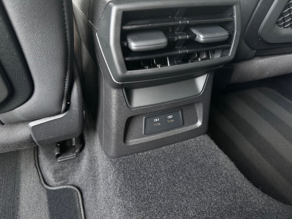 Audi A3 limousine 35 tfsi * matrix led * leer * panoramadak * trekhaak