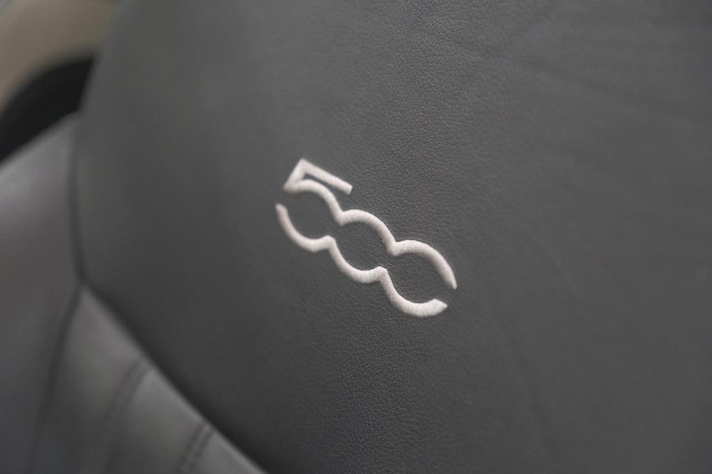 Fiat 500 0.9 twinair turbo lounge | panoramadak | navigatie pakket | airco