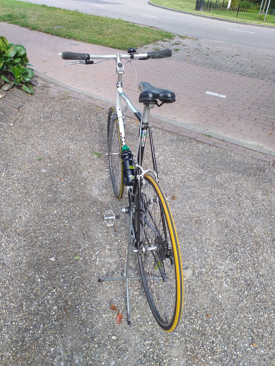 """"MOOIE CONCORDE COLOMBO RACE TOERFIETS""""