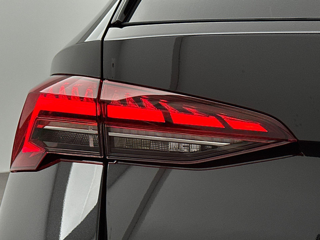 Skoda Octavia combi 1.5 tsi business edition plus 115pk