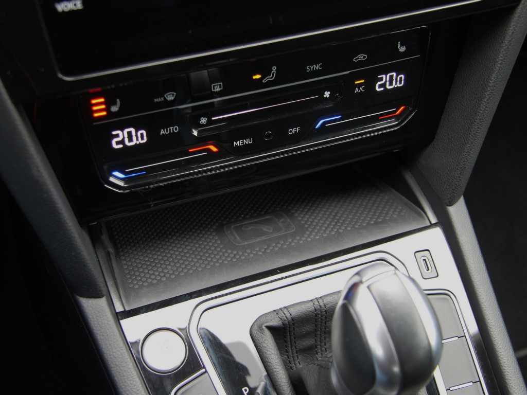Volkswagen Passat variant 1.4 tsi phev gte 218pk | matrix led | camera