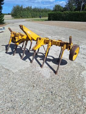 Rumptstad cultivator