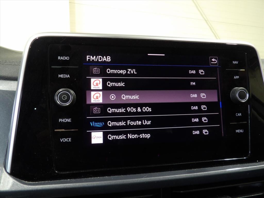 Volkswagen T-roc 1.5 tsi 150pk 7-dsg style