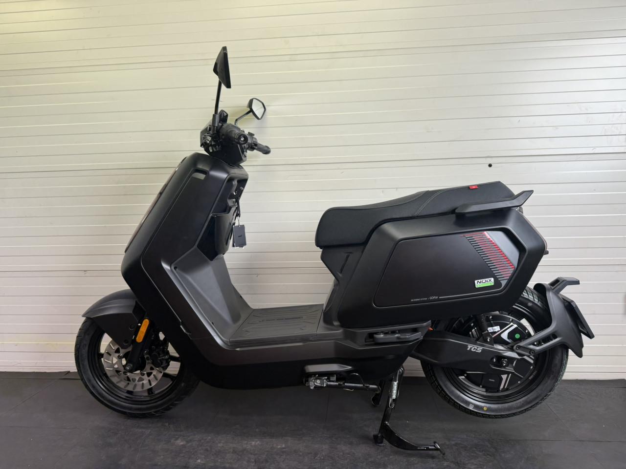 NIU NQi 150 – 25/45km – Smart E-Scooter – Nu Op Voorraad