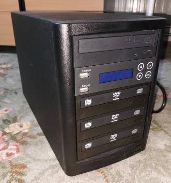 Cd/dvd duplicator