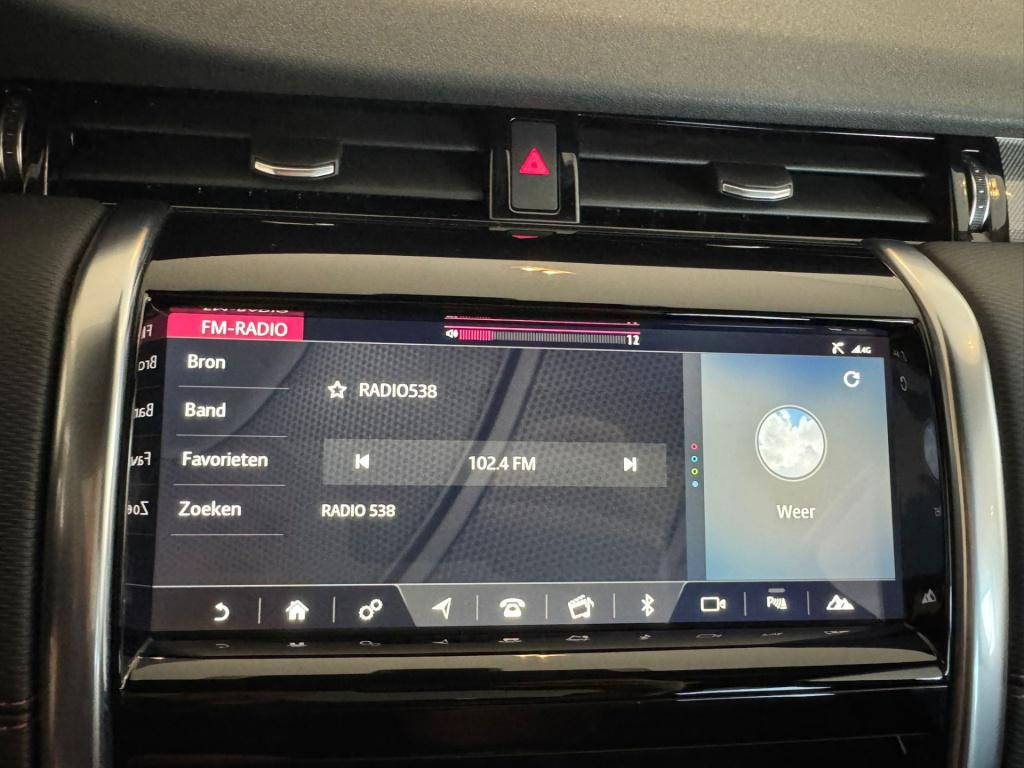 Land Rover Discovery p300e 1.5 r-dynamic s