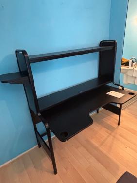 IKEA computermeubel FREDDE, zwart