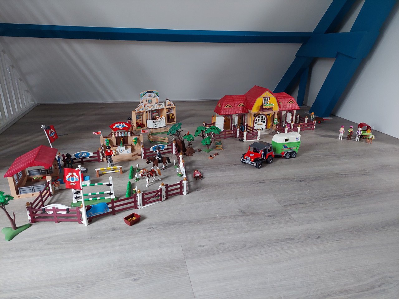 Prachtig set paarden playmobil