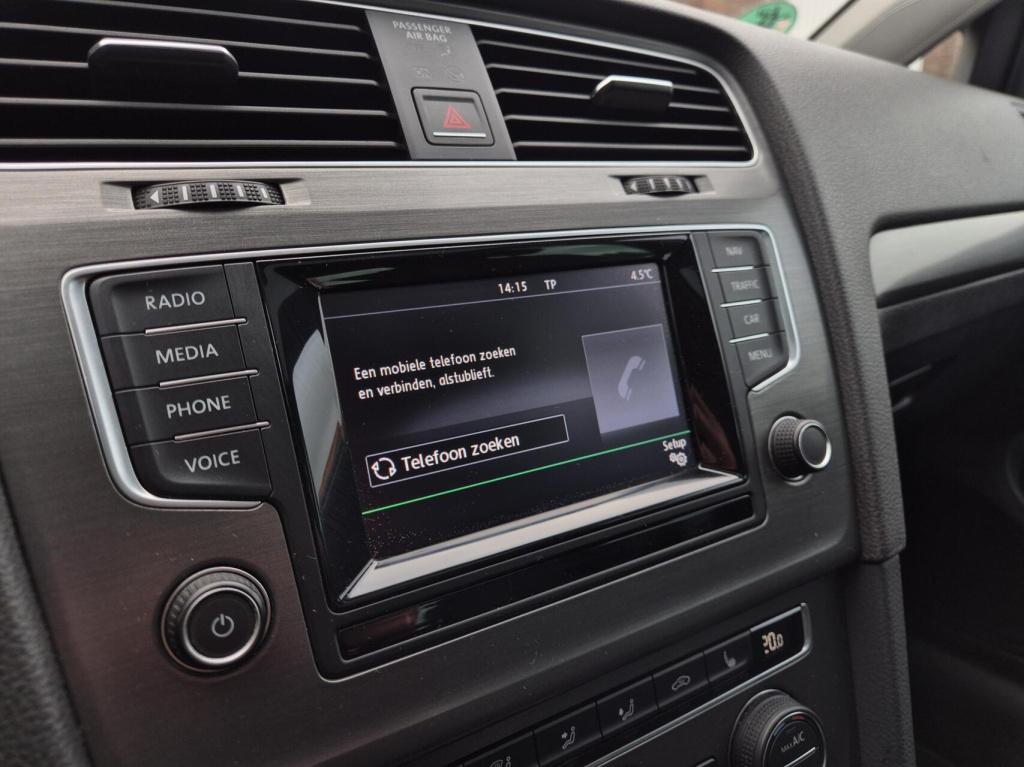 Volkswagen Golf 1.2 tsi comfortline / keyless / massagestoel / schuifdak / 