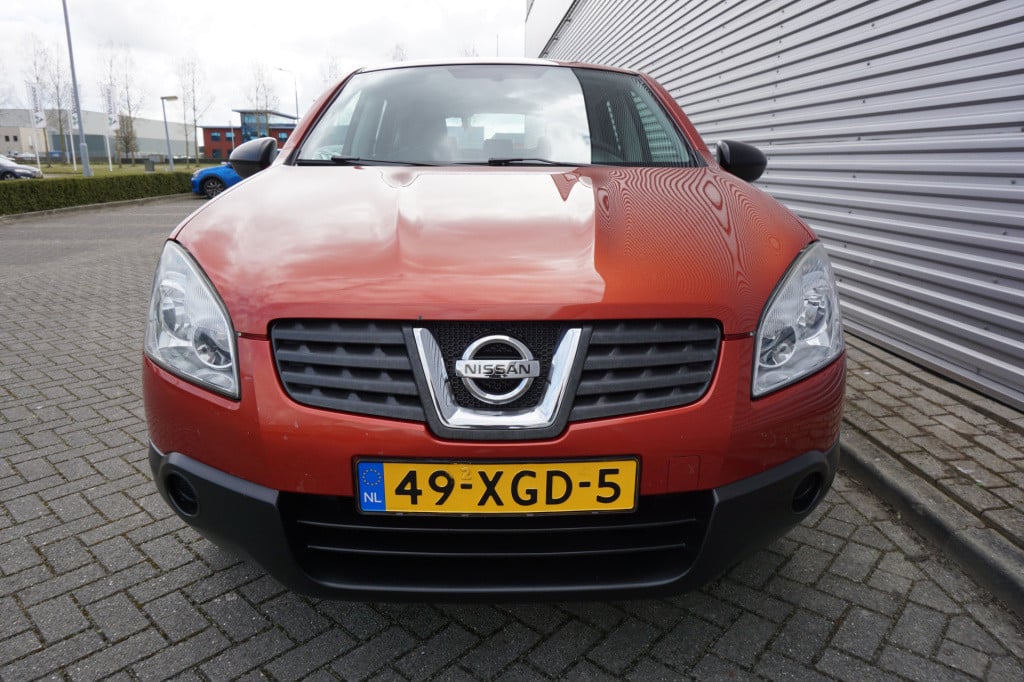 Nissan Qashqai 1.6 visia airco / elektr. ramen / trekhaak