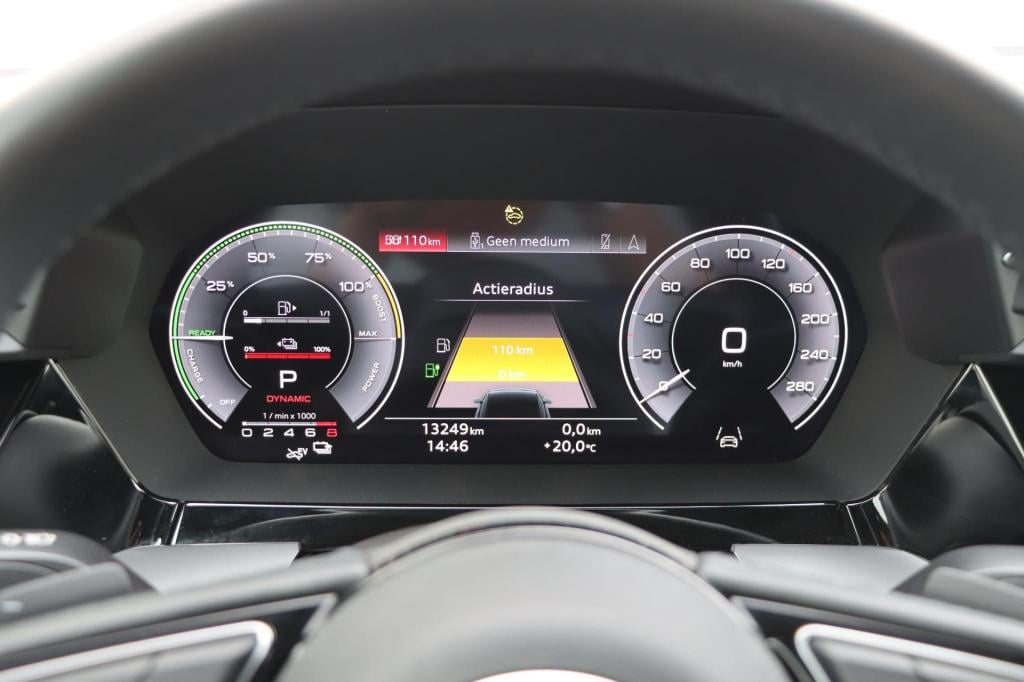 Audi A3 sportback 40 tfsi e s edition 204pk s-tronic l zwart optiek plus | 