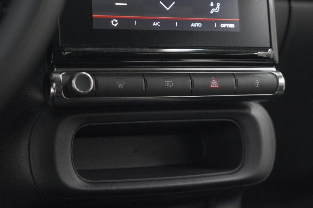 Citroen C3 puretech 110 eat6 max | apple carplay | parkeersensoren | climat