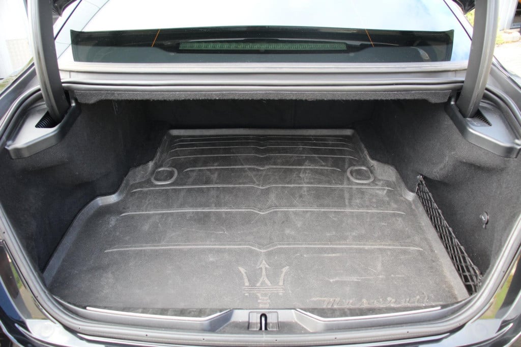 Maserati Quattroporte 3.0 s q4 411pk - leder - flippers - schuifkantel - na