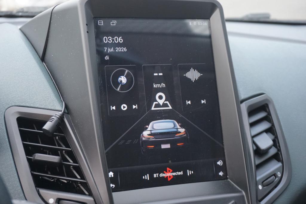 Ford Fiesta 1.25 limited airco / elektr. ramen / carplay / nap