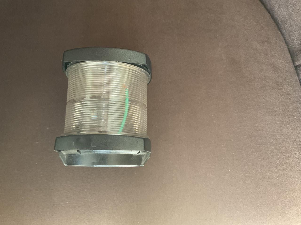 Ankerlicht, wit rondom schijnend licht