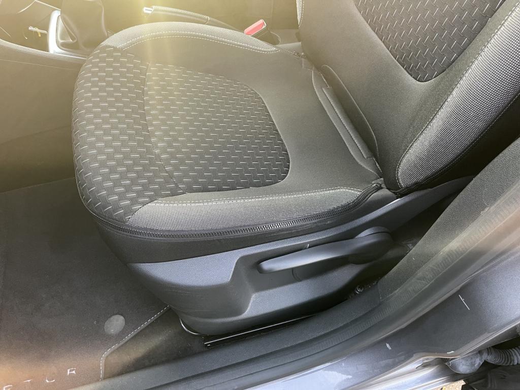 Renault Captur 0.9 tce intens 24 dkm