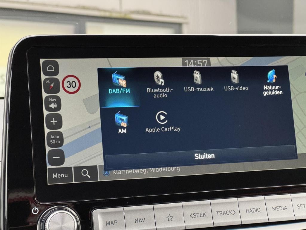 Hyundai Kona ev fashion 64 kwh soh 97%, 3-fase lader