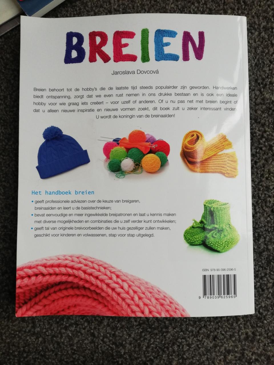 Breiboeken oa Breien voor groot en klein van Jules en Julie