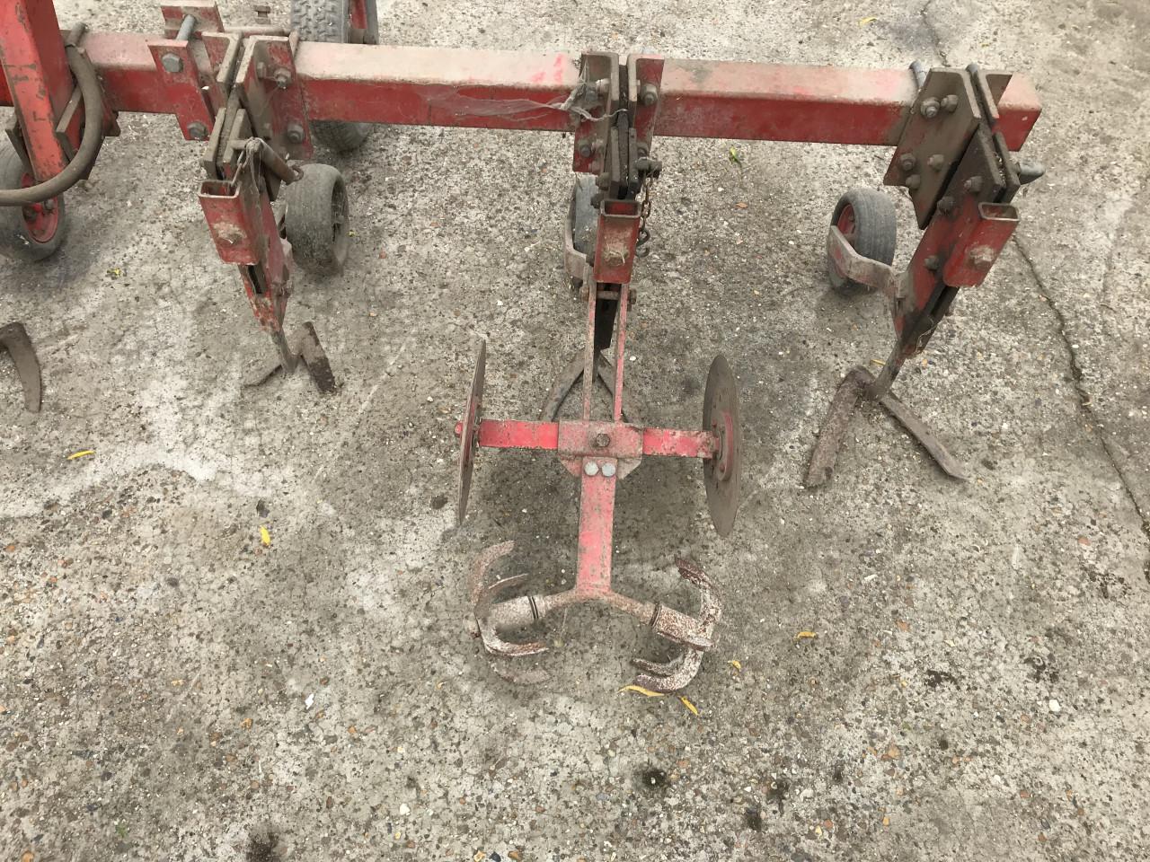 Schoffelmachine Steketee,Houten beluchtingskanalen, mechanische koeling enz