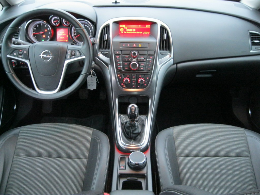 Opel Astra 1.6 cosmo