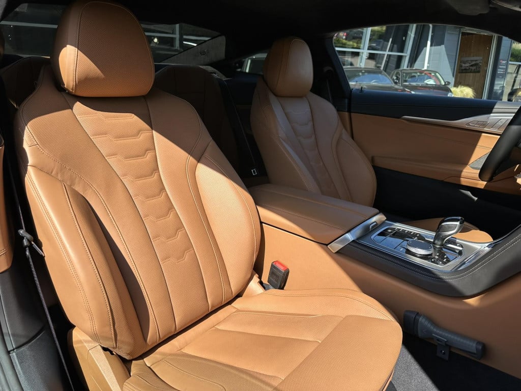 BMW 8-serie 840i high executive *m-sport*softclose*stoelkoeling*4-wielbestu