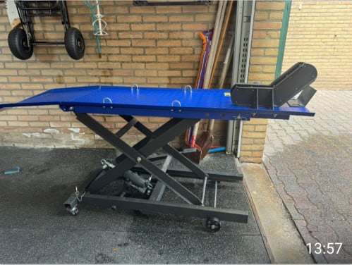 Heftafel bromfiets lichte motor.