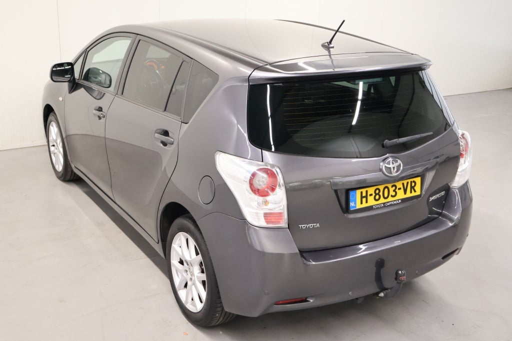 Toyota Corolla Verso 1.8 vvt-i dynamic