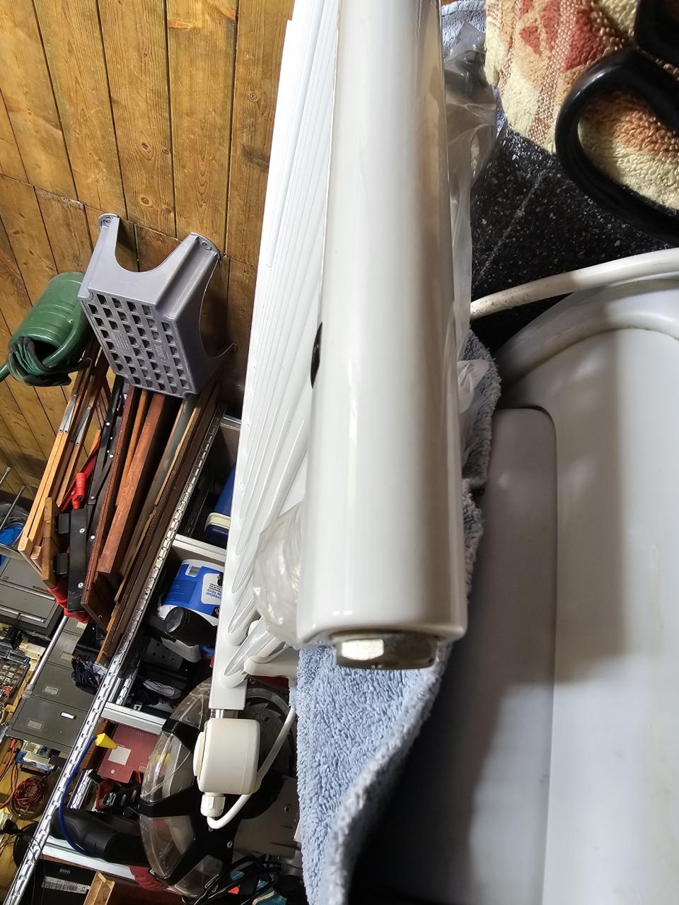 Plieger Elektrische Handdoekradiator, met thermostaat.