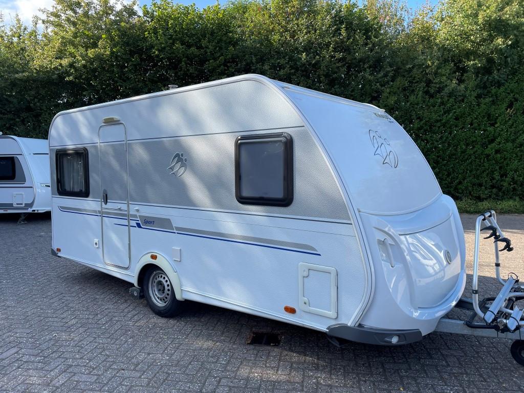 Knaus Sport 450 FU met mover