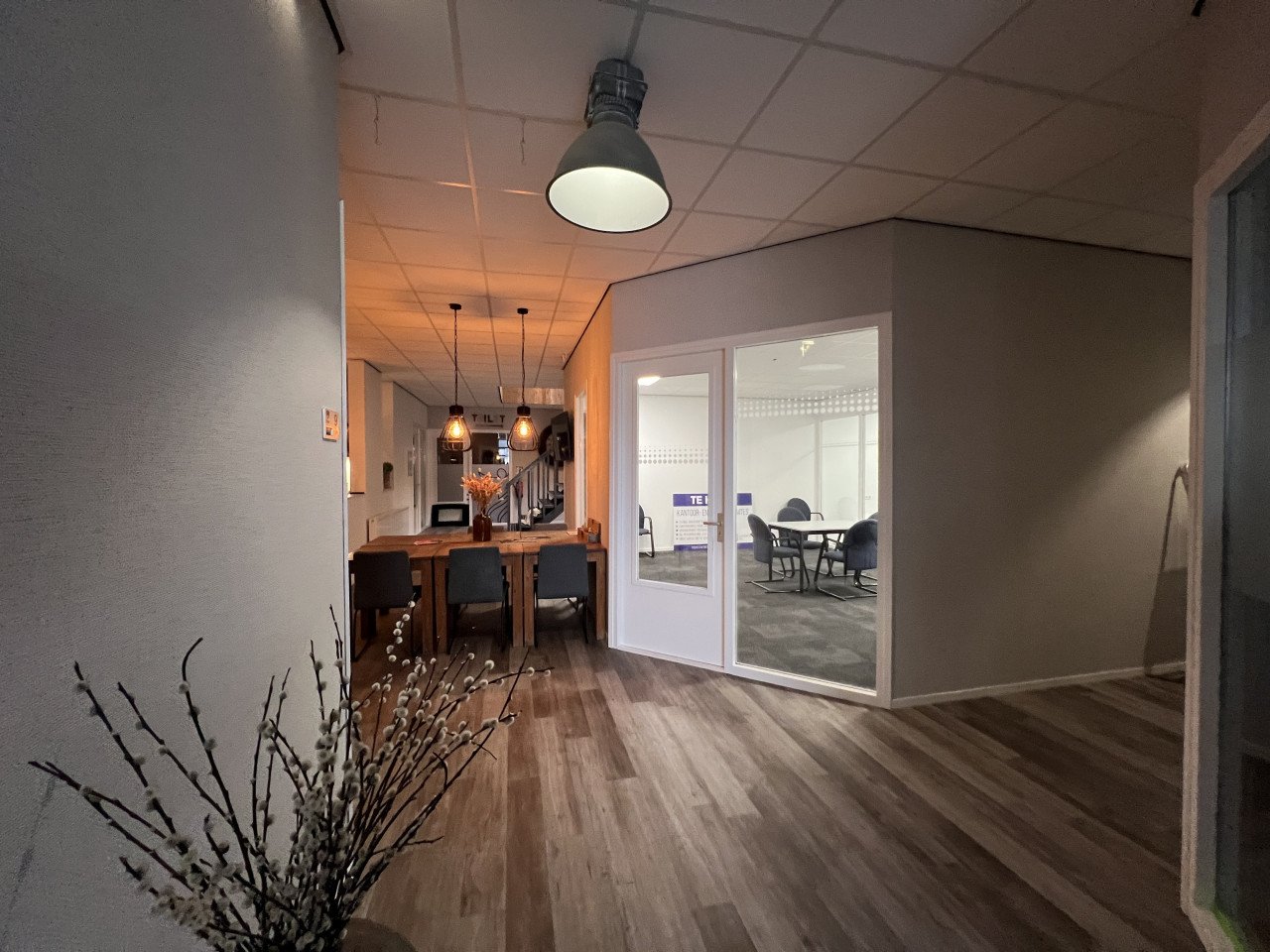 Te huur 27m2 kantoorruimte net buiten centrum Goes