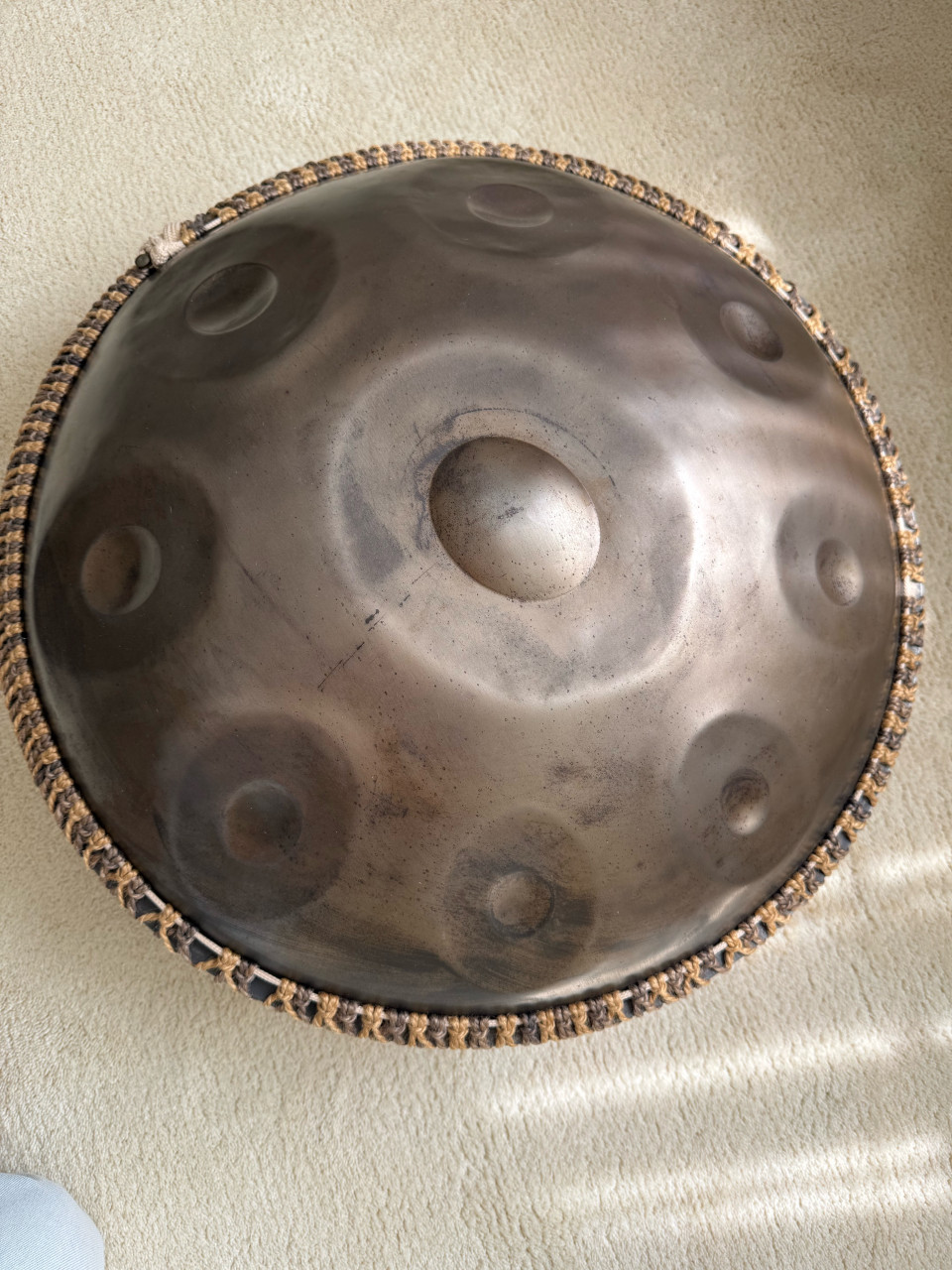 Handpan D-kurd van Handpan Studio incl tas + koord