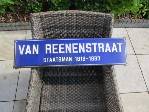 EmaiePlaats naambord  van Reenenstraat