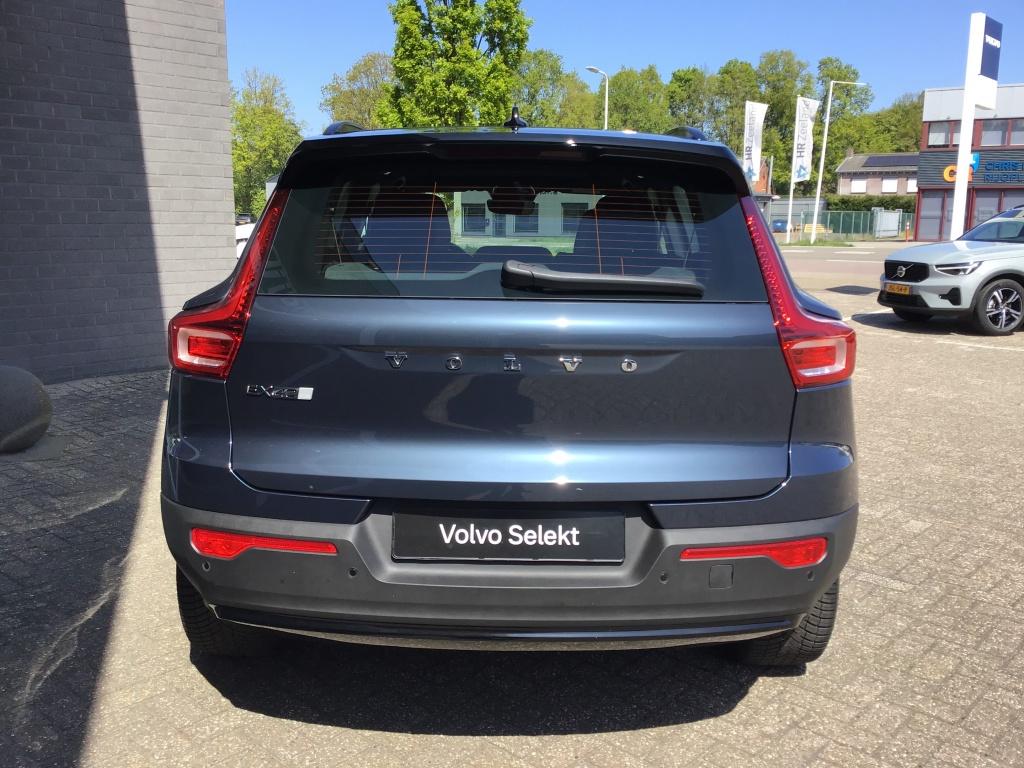 Volvo Ex40 extended range ultra dark europa